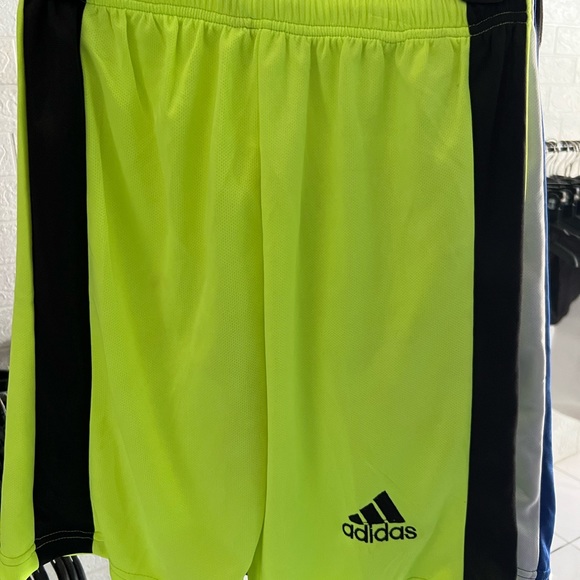 Short - Picture 7 of 11